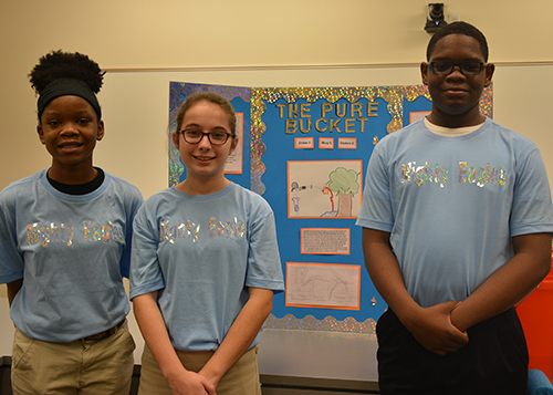 Students in front of their poster at the InVenture Prize Competition